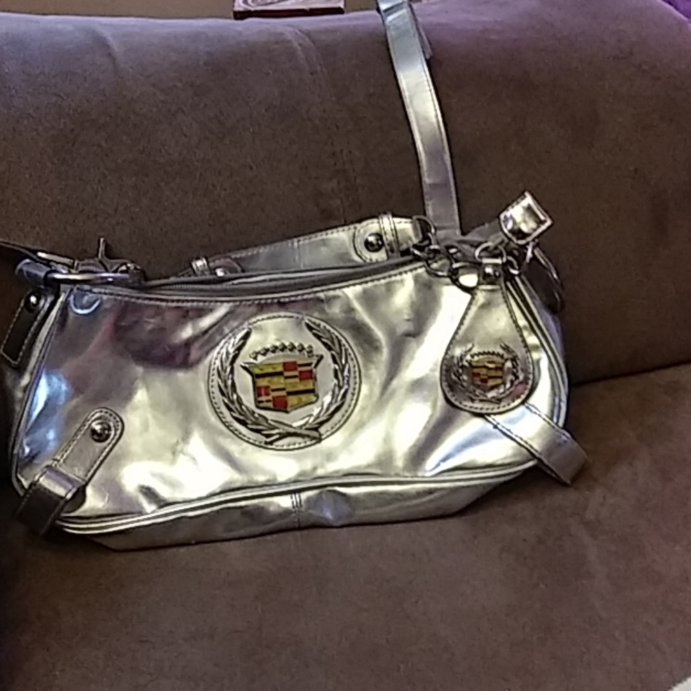 Hand bag